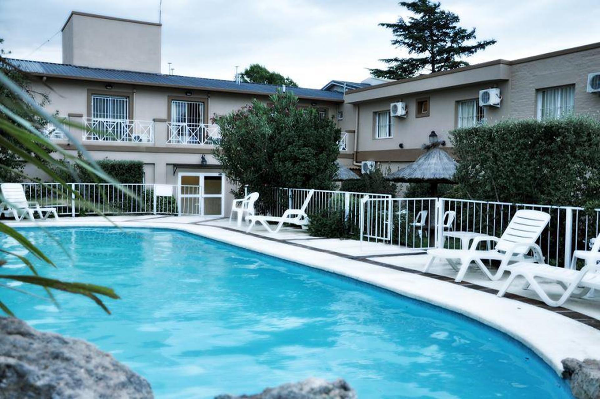 Casa Nostra Hotel 비야카를로스파스 외부 사진