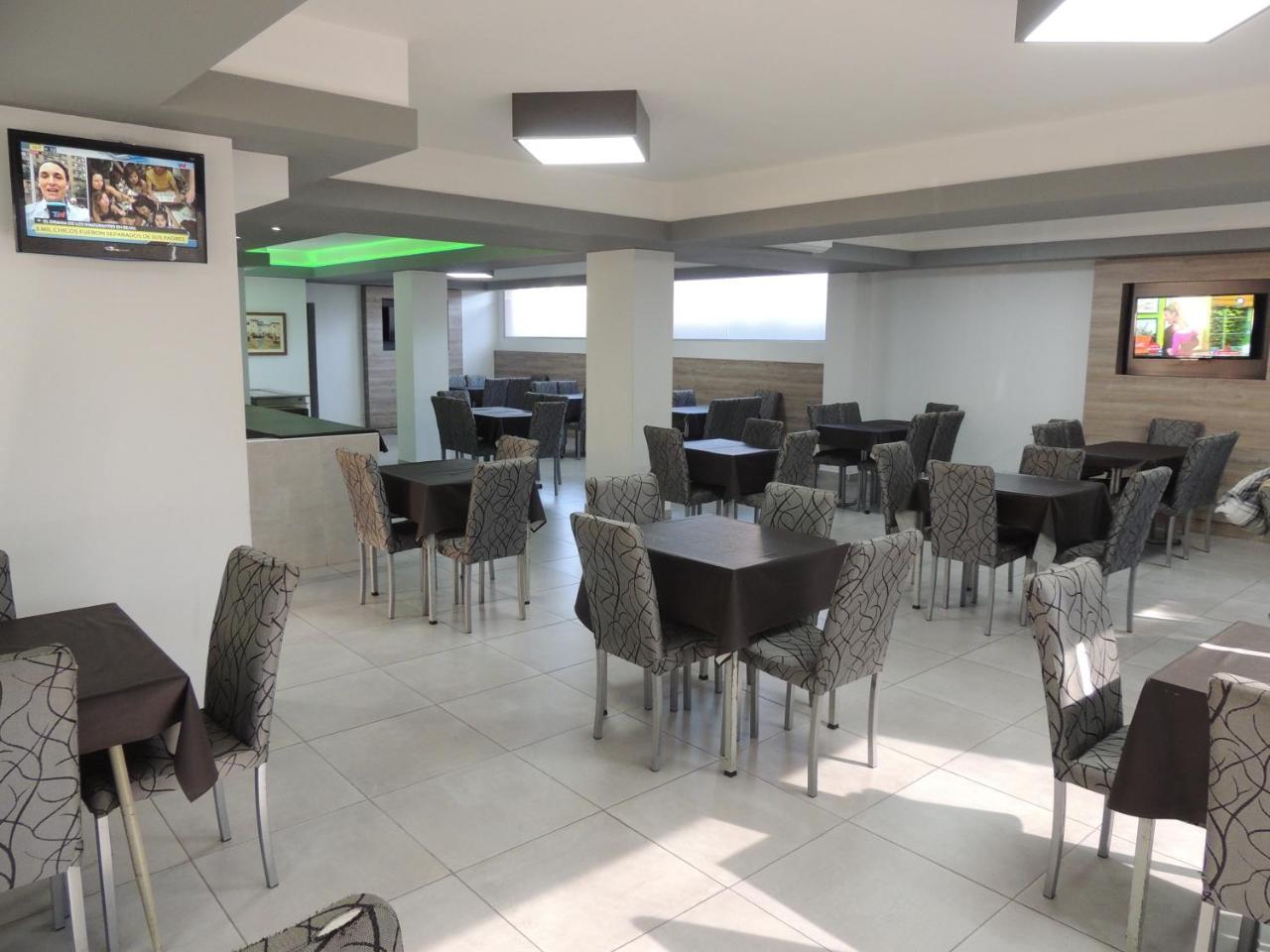 Casa Nostra Hotel 비야카를로스파스 외부 사진